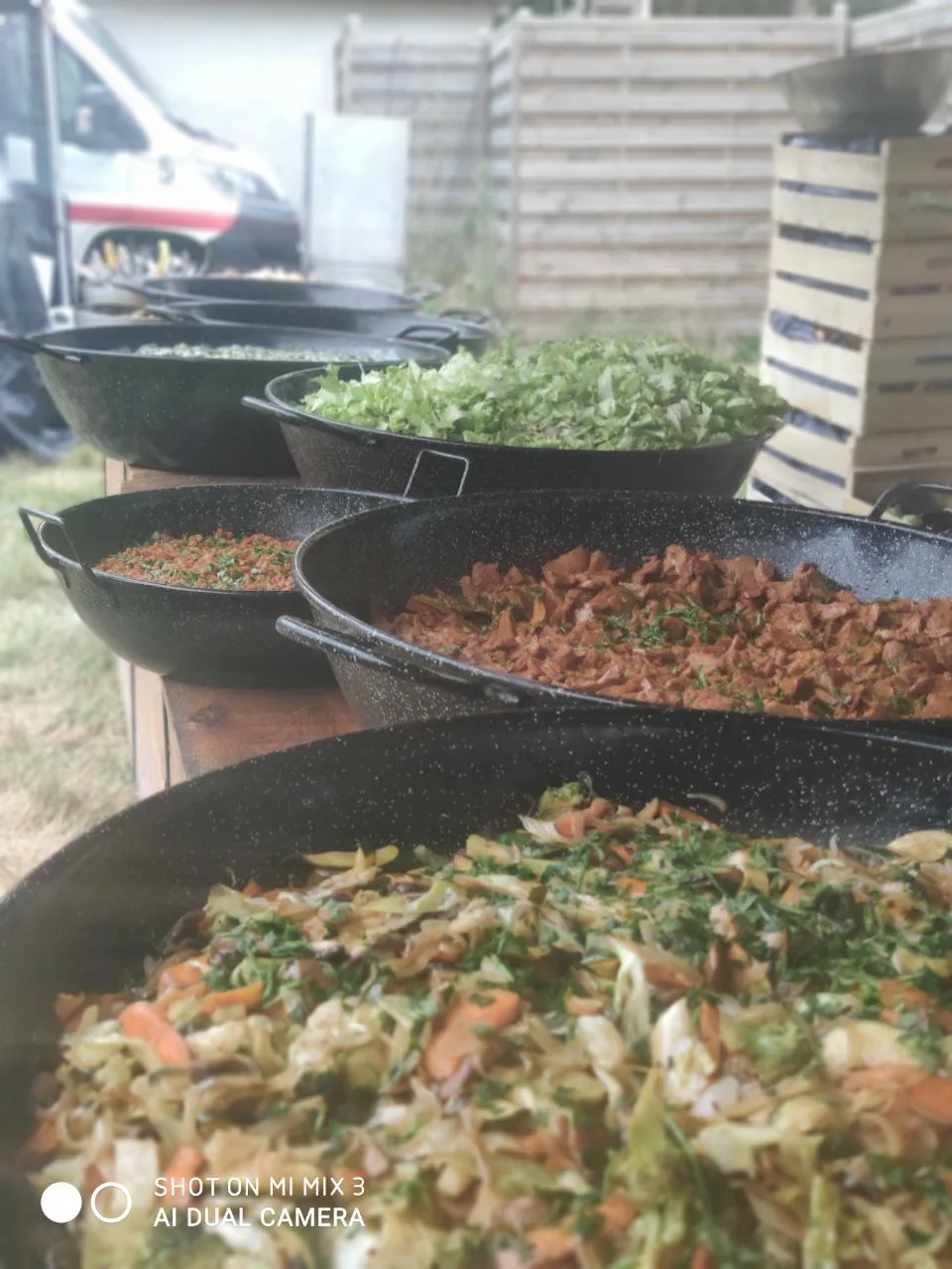 Service de restauration itinérante en extérieur lors d'un événement